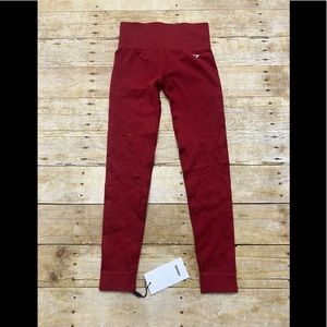 NWT Gym Shark Studio Leggings Burgundy red